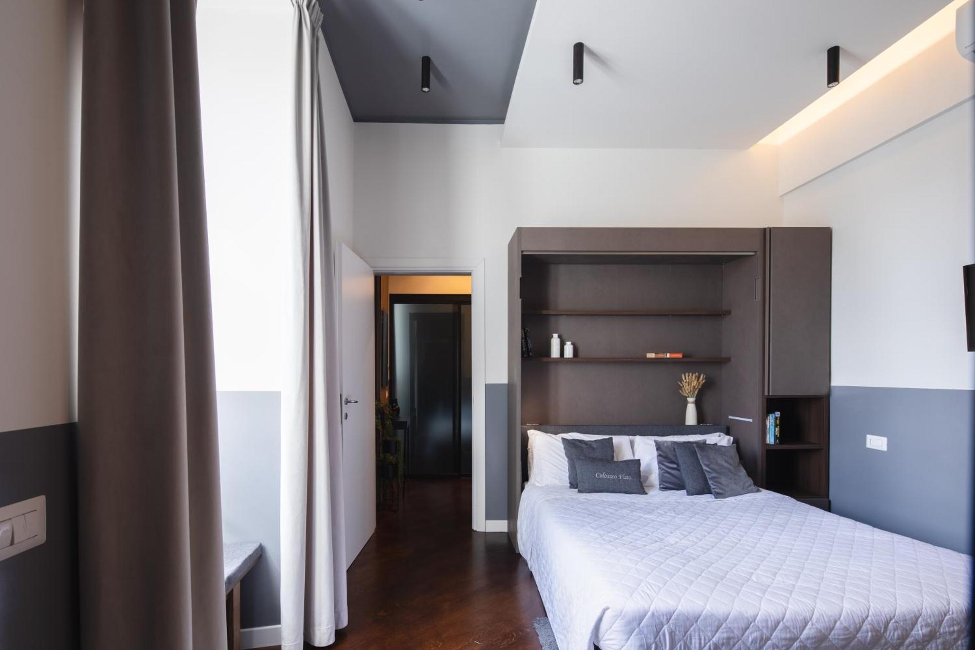 רומא Colosseo Flats And Penthouse מראה חיצוני תמונה