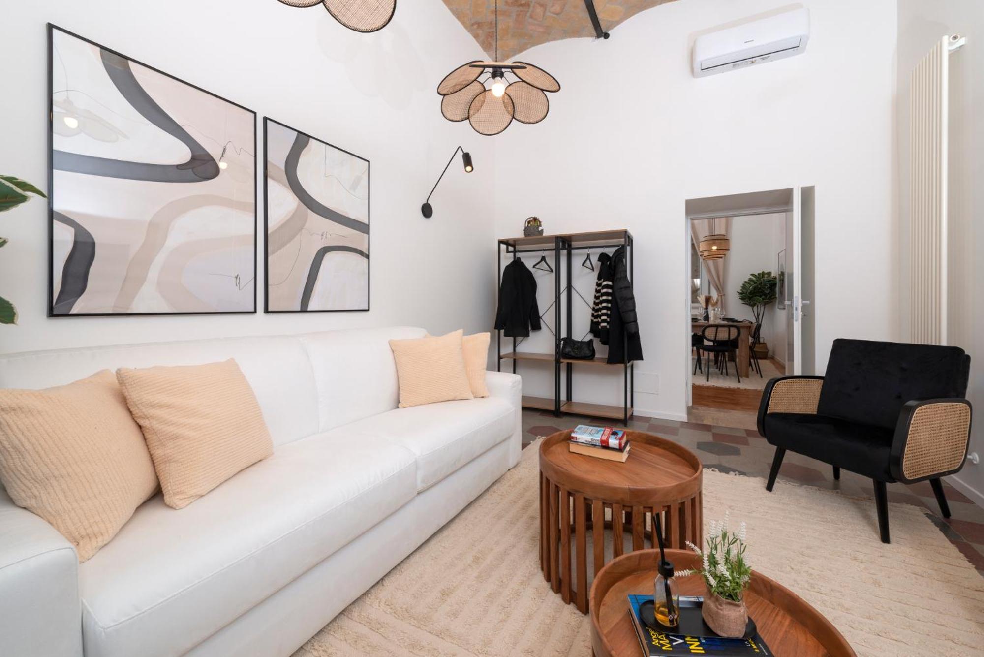 רומא Colosseo Flats And Penthouse מראה חיצוני תמונה